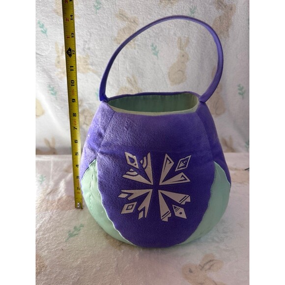 Disney Frozen And and Elsa Candy Basket/Bucket - Picture 6 of 7